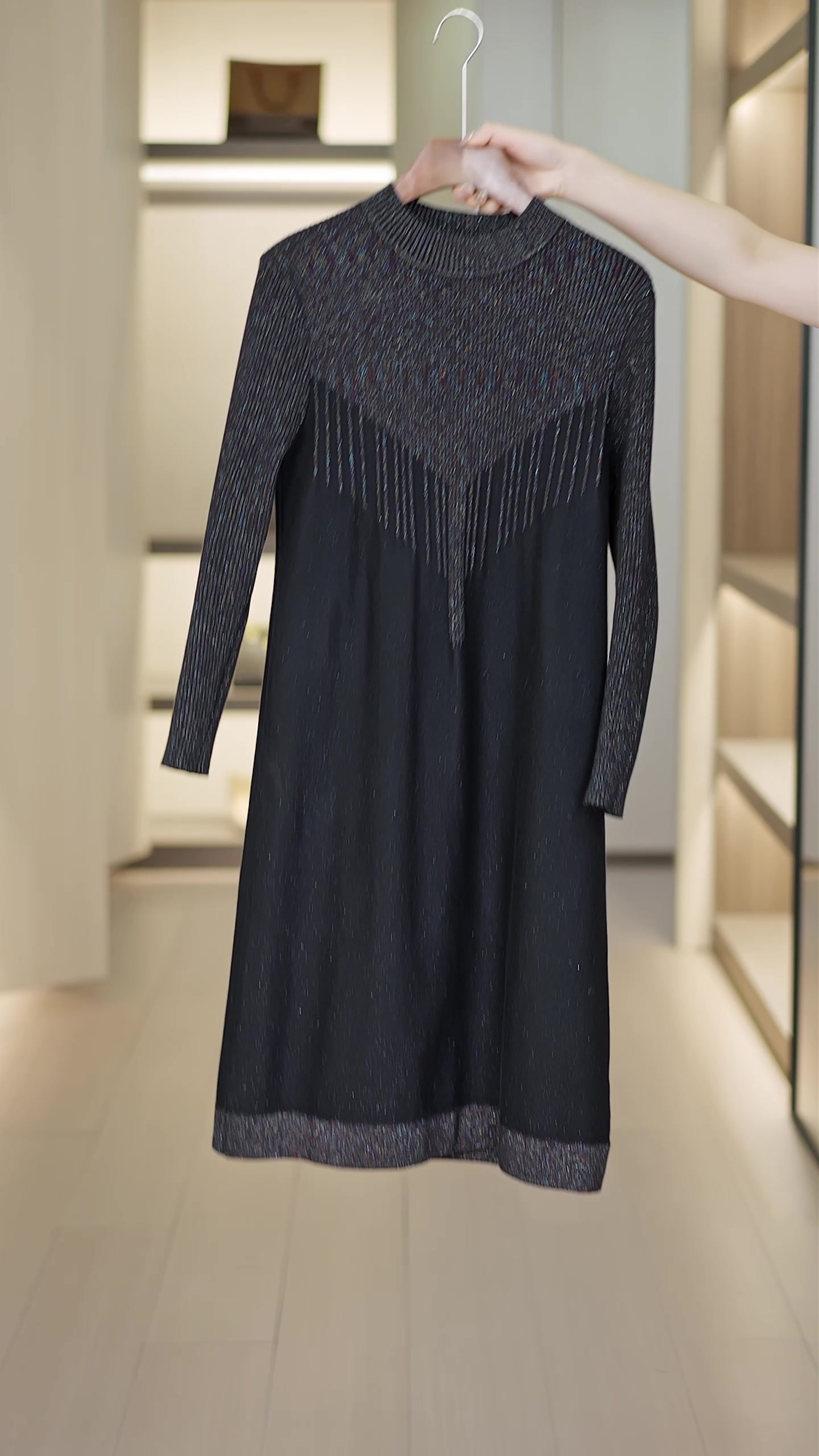 时尚百搭针织连衣裙显瘦爱朴品牌大码女装2024冬新款显瘦遮肉q008